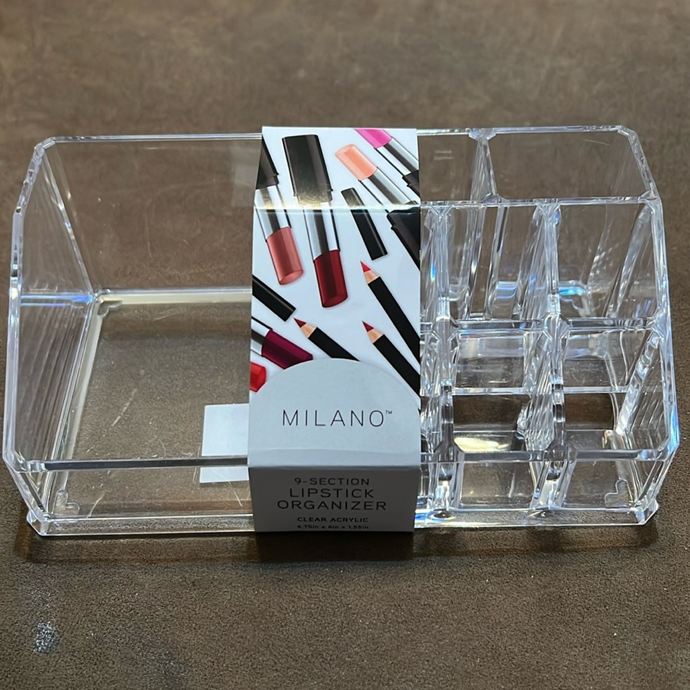 NWT Milano 9-Section Lipstick Organizer